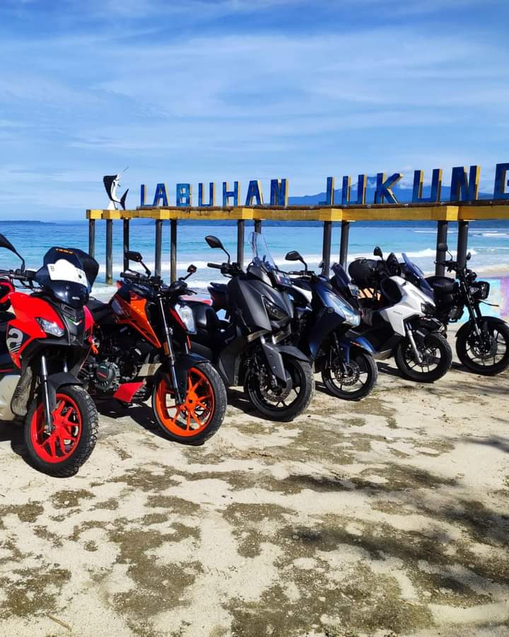 Touring Yamaha XSR155 Dari Jakarta Ke Danau Ranau Lampung